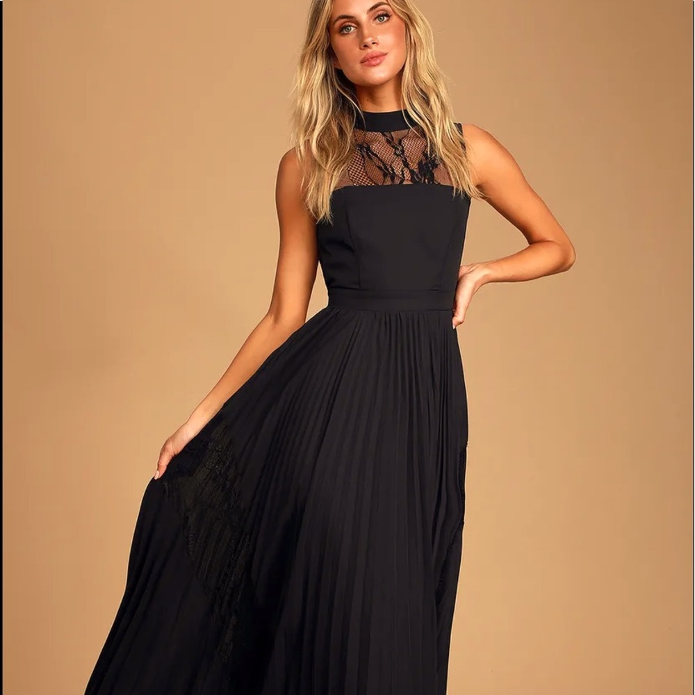 Ashleigh black lace pleated maxi dress